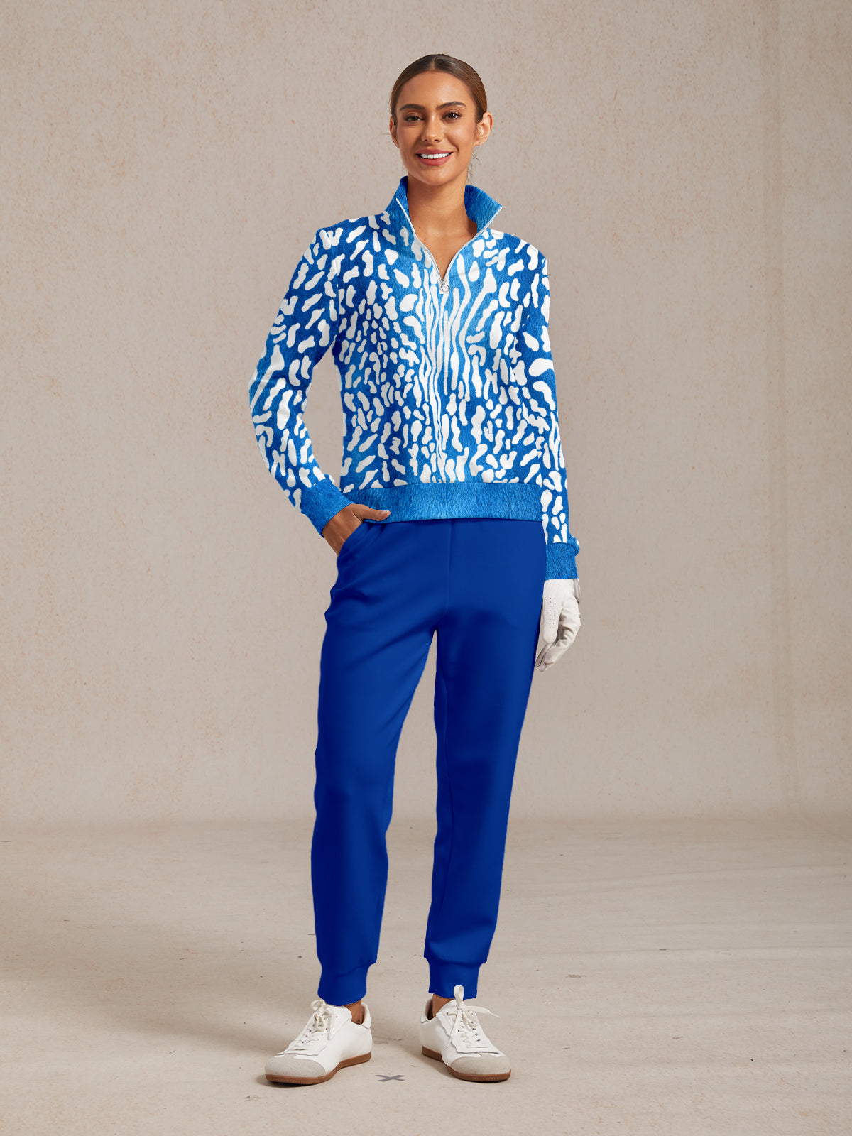 Wildlife Party Golf Sweatshirt