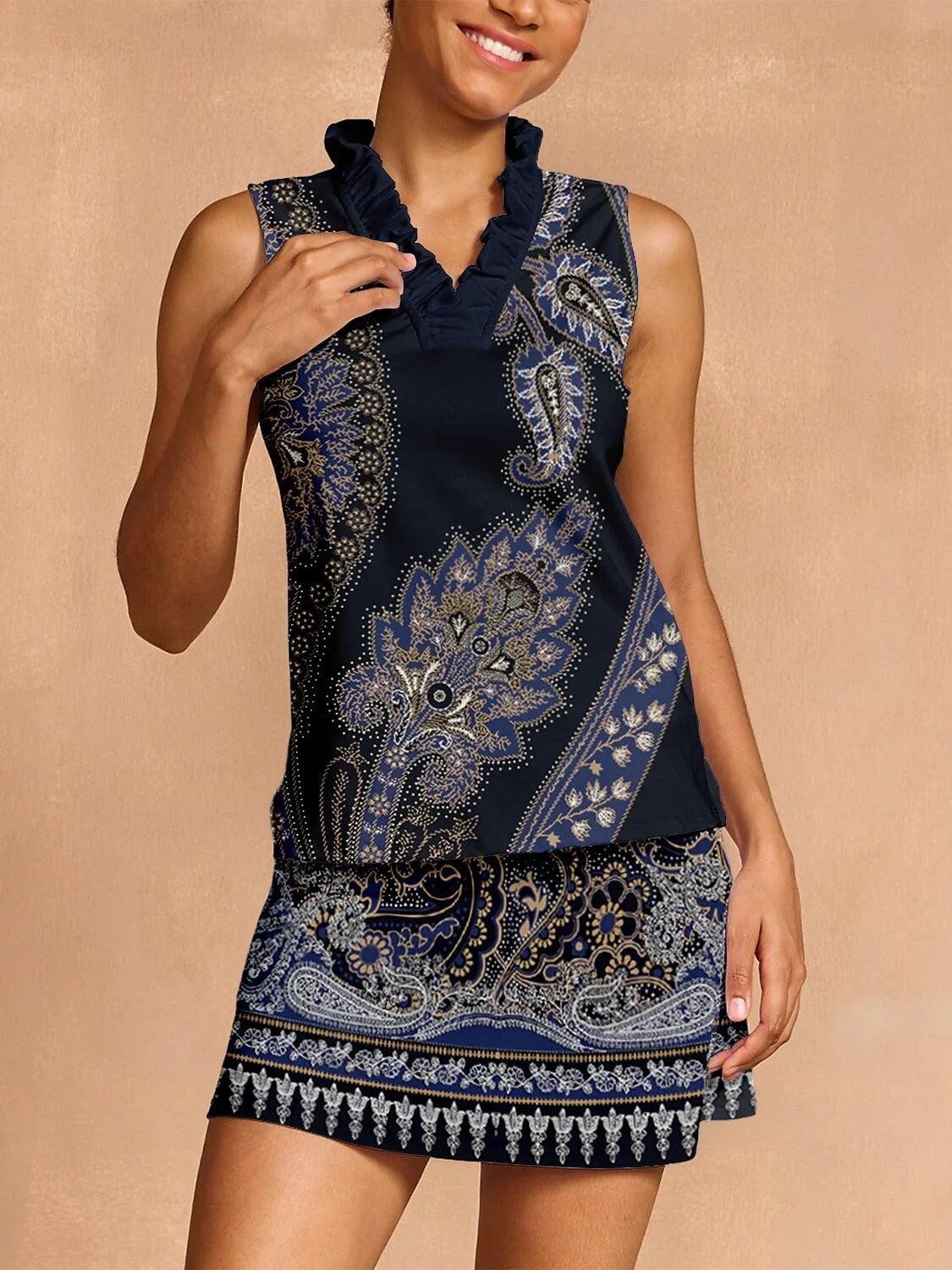 かわいらしいフェミニンなラッフルVネックタンクトップ UPF50+