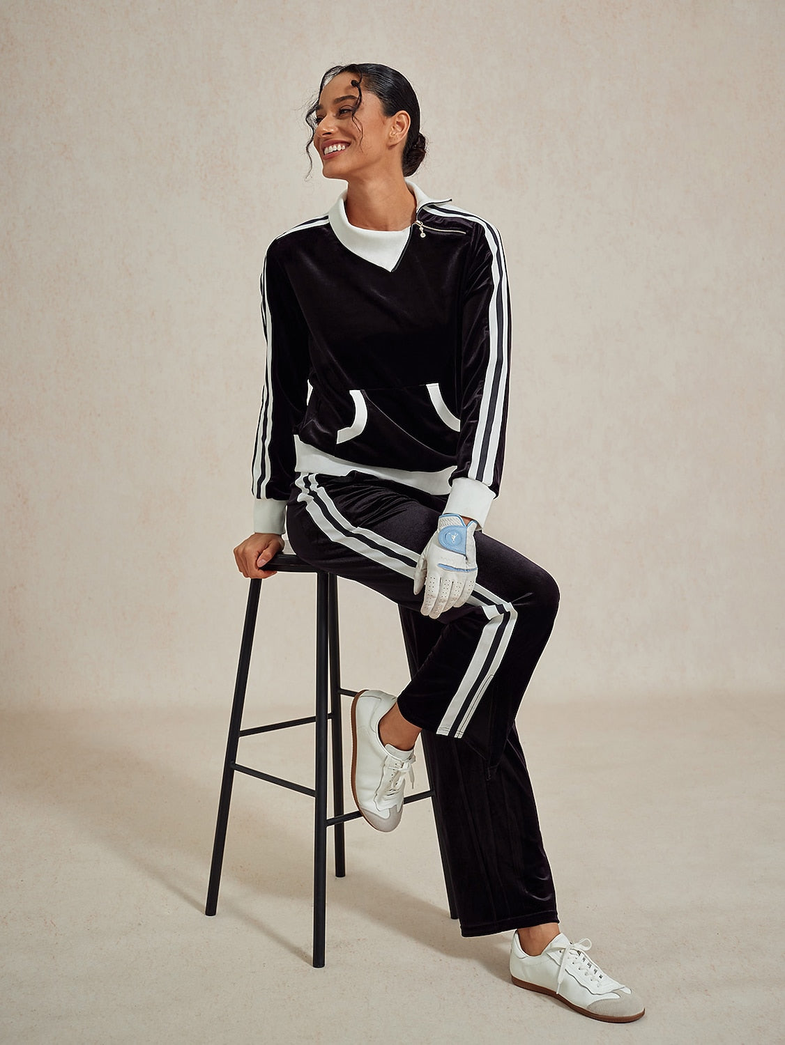 UltraSoft Velvet Sudadera de Manga Larga con Cuello Asimétrico