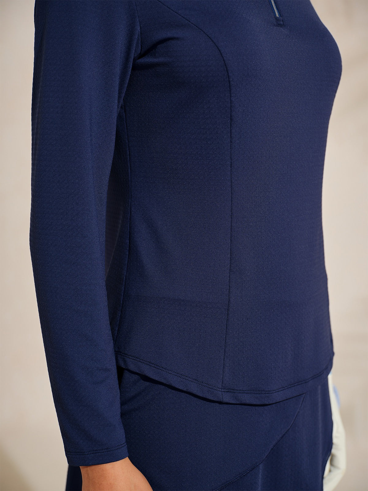 Maglia Premium a Maniche Lunghe con Collo Alto, Cerniera a Quarto, Tessuto a Rete, Protezione UPF50+