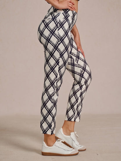 Not So Classic 28 Inch Performance Stretch Ankle Pants