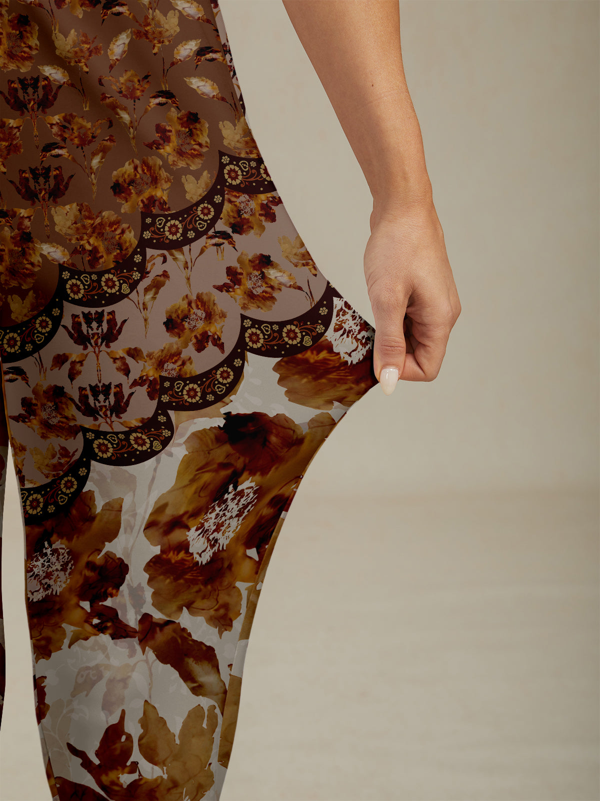 Botanical Energy Drawstring Ankle Sweatpants