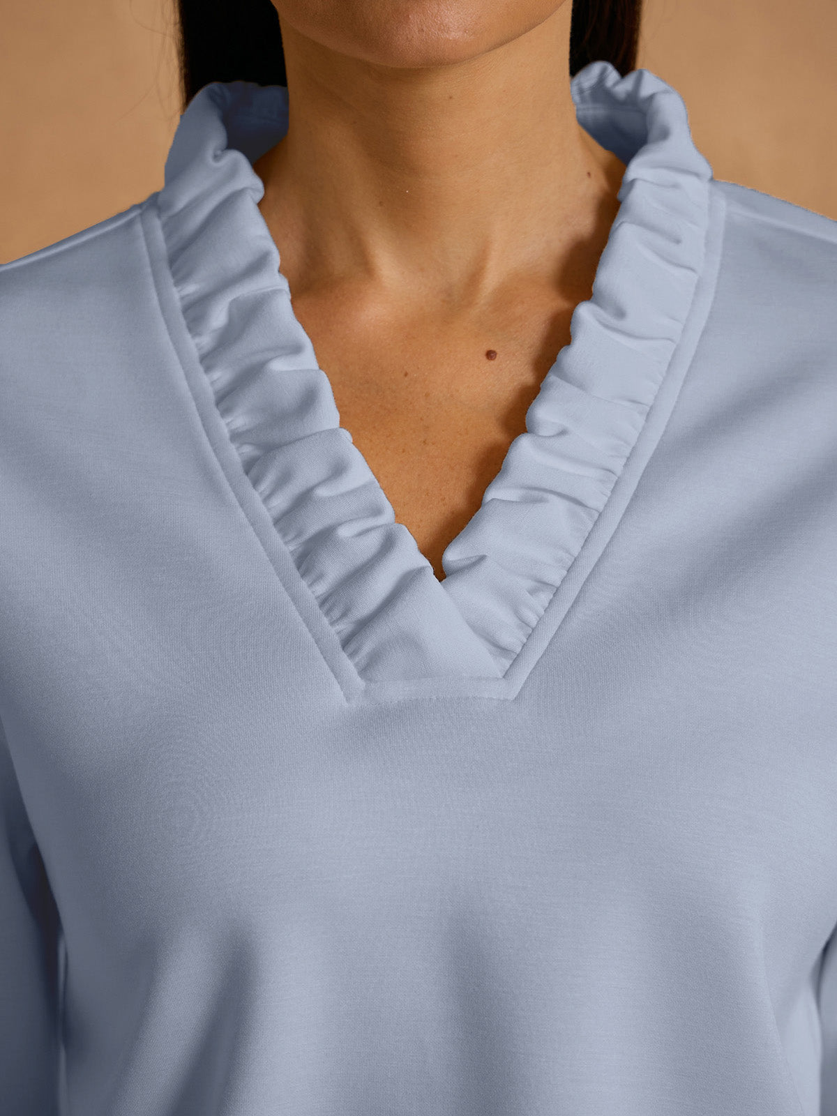 UltraSoft sweatshirt met lange mouwen, ruches en V-hals