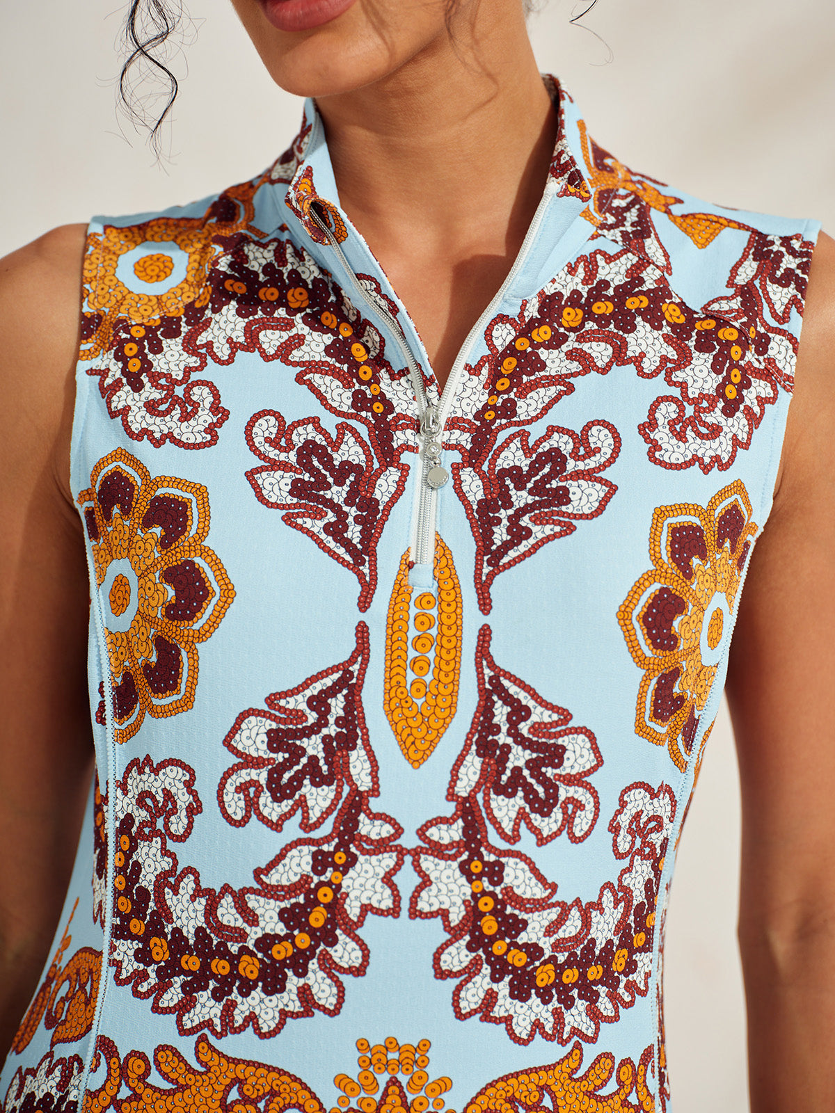 Premium ärmelloses Kleid mit Stehkragen 35.5 Zoll UPF50+