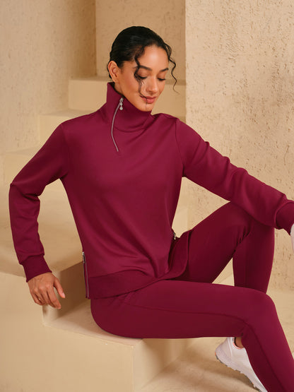 ベーシックを超えたアシンメトリーカラーのゴルフスウェットシャツ