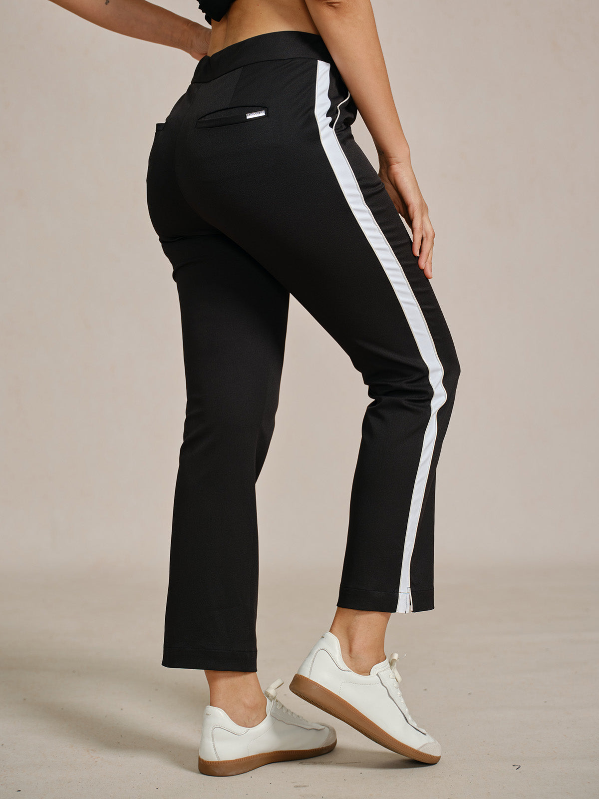 Eagle 28 Inch Performance Stretch Trimmed Ankle Pants