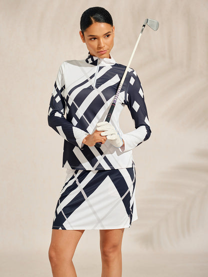 Not So Classic Silky Golf Shirt Quarterzip UPF50+