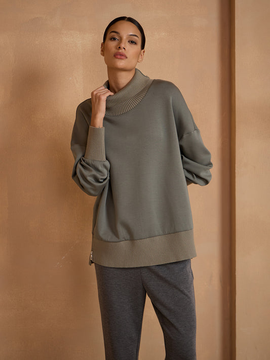 UltraSoft Wool Long Sleeve Knit Stitching Sweatshirt