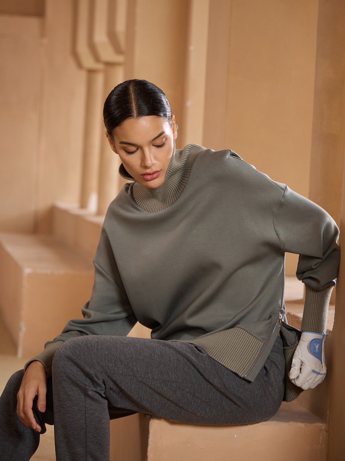 UltraSoft Wool Long Sleeve Knit Stitching Sweatshirt