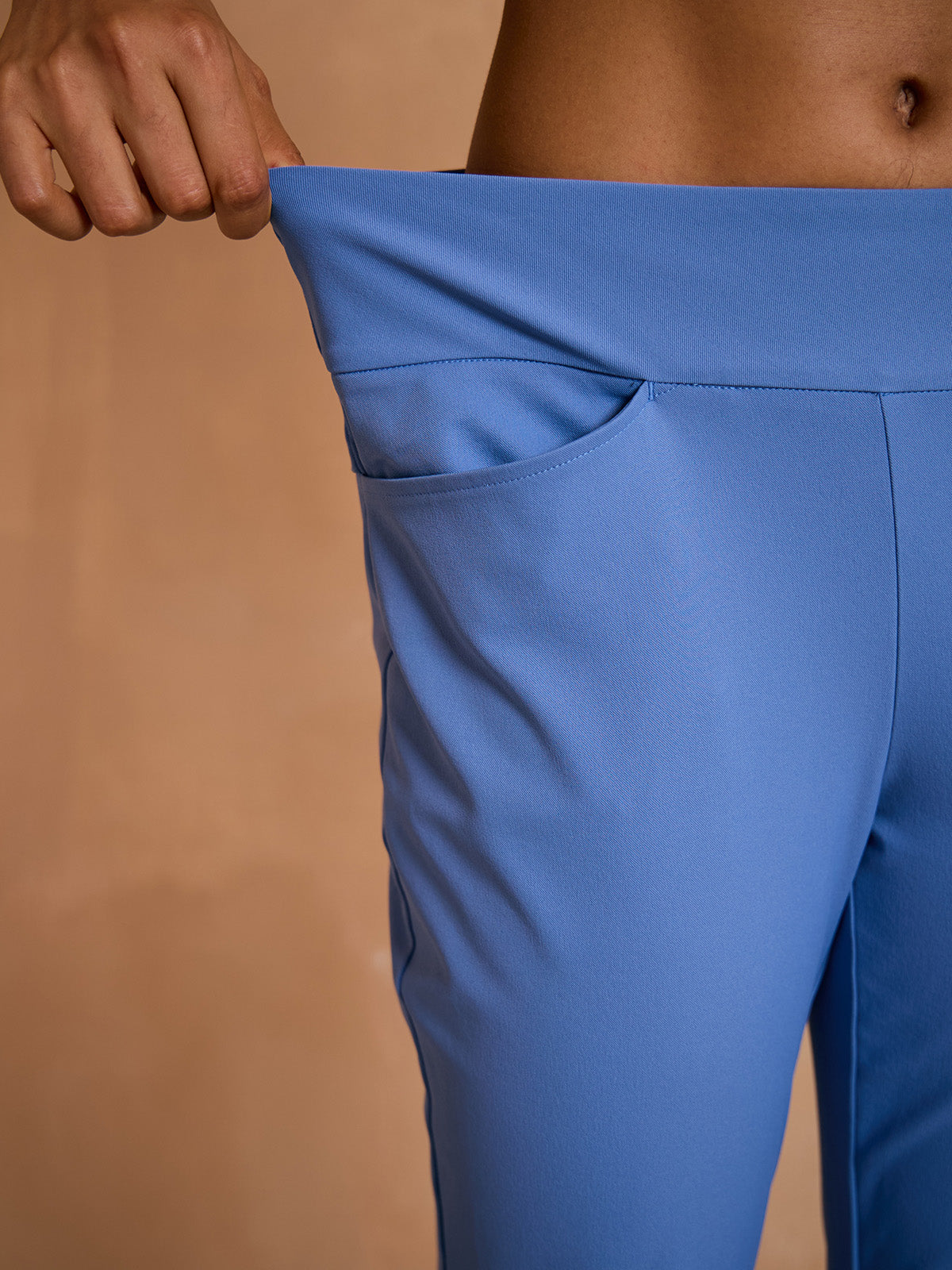 EAGLE 28 Inch Performance Stretch Ankle Pants