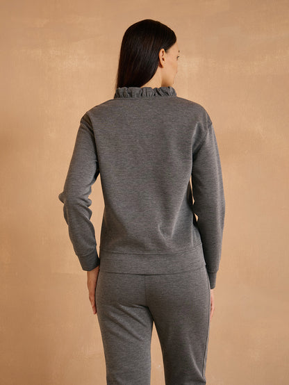 Felpa UltraSoft a maniche lunghe con volant e scollo a V