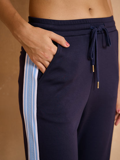 Pantalón UltraSoft de pierna ancha con cordón y ribete a rayas