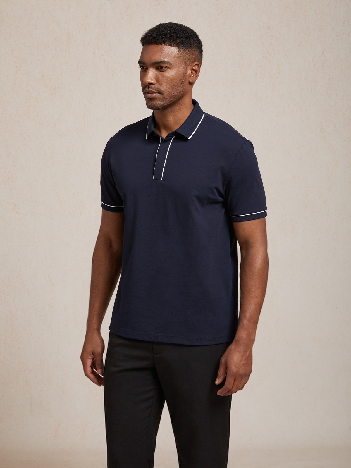NaturalComfy Polo da Uomo con Rifiniture a Contrasto