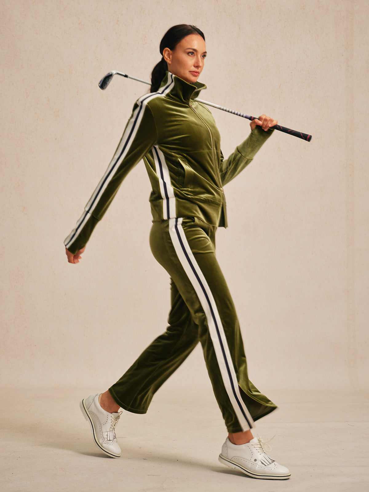 UltraSoft ベルベット長袖フルジップジャケット