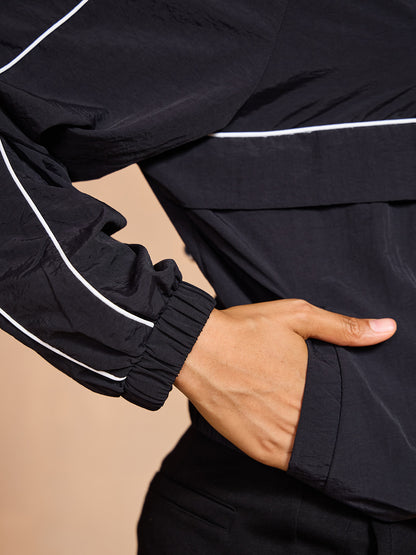 ベーシック以上の長袖トリムポケットスウェットシャツ