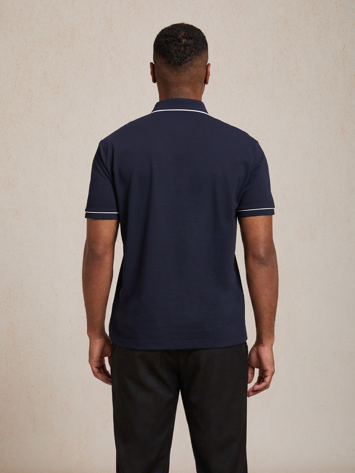 NaturalComfy Polo da Uomo con Rifiniture a Contrasto