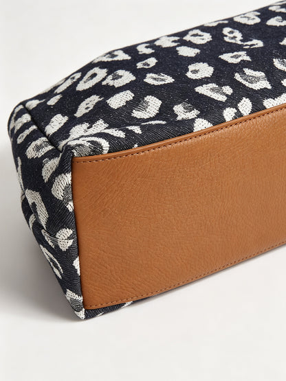 Leopard Jacquard Canvas Pleated Frame Bag