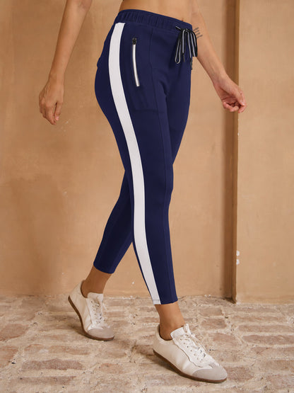 Mehr-als-Basic Capri-Sweatpants mit Kordelzug