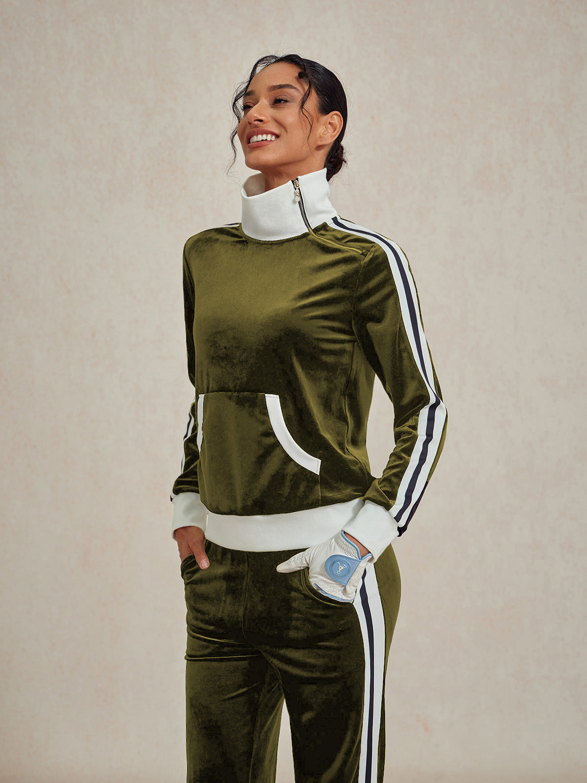 UltraSoft Velvet Sudadera de Manga Larga con Cuello Asimétrico