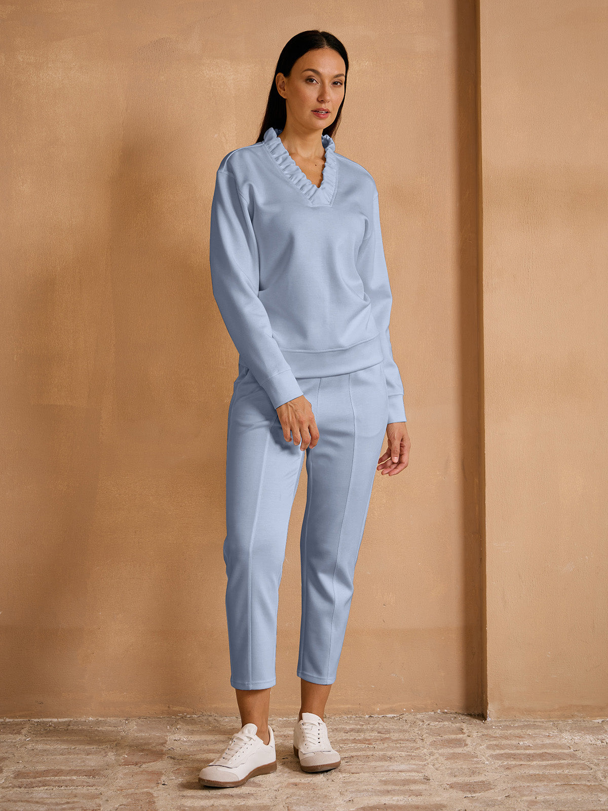 UltraSoft sweatshirt met lange mouwen, ruches en V-hals