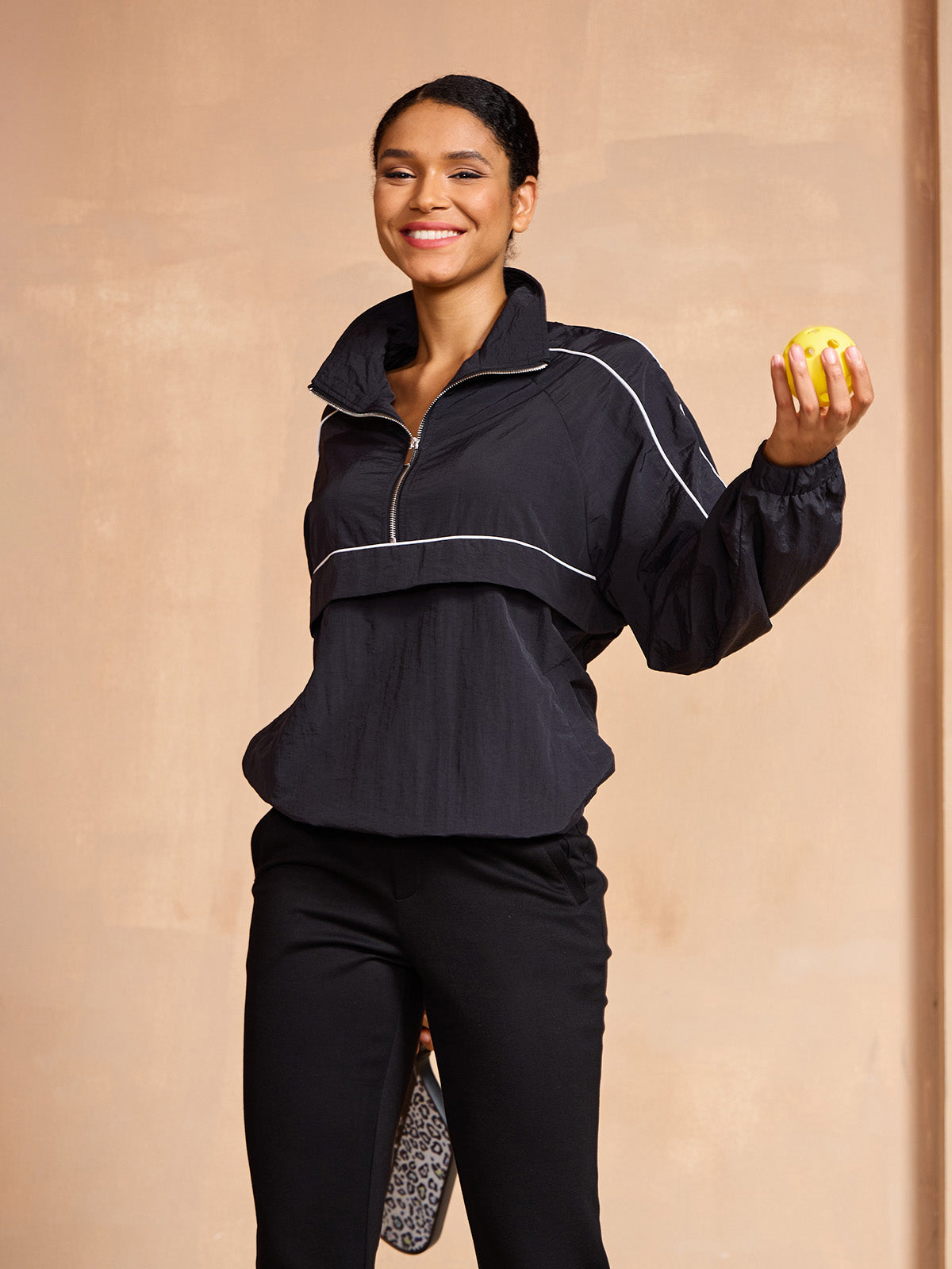 ベーシック以上の長袖トリムポケットスウェットシャツ