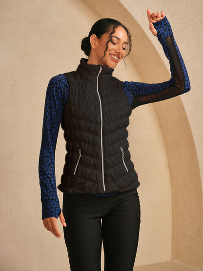 ベーシック以上の軽量パファーベスト