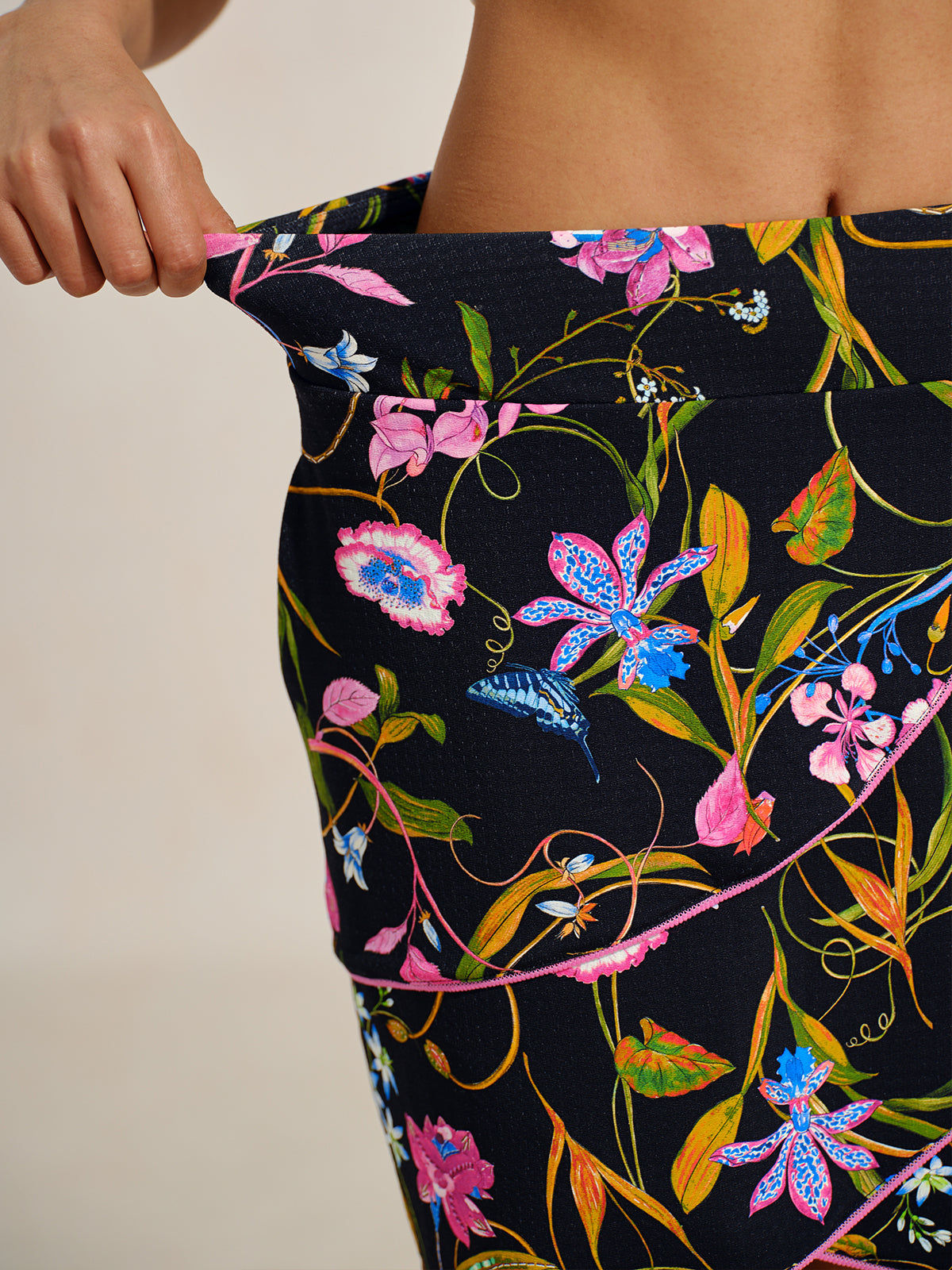 Ultrasoft Premium 18.5 Inch Asymmetrical Skort UPF50+