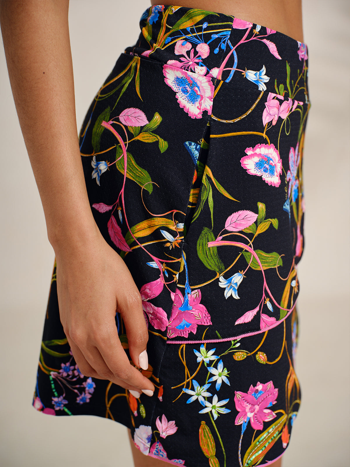 Ultrasoft Premium 18.5 Inch Asymmetrical Skort UPF50+