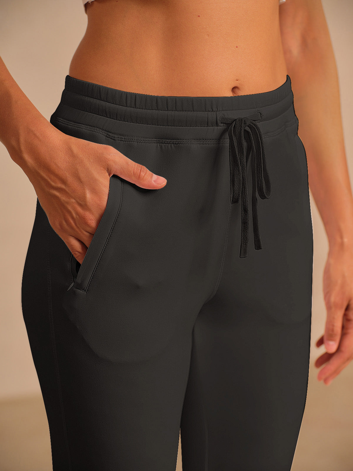 Más que básicos Pantalones tobilleros con cordón de 26.5 pulgadas