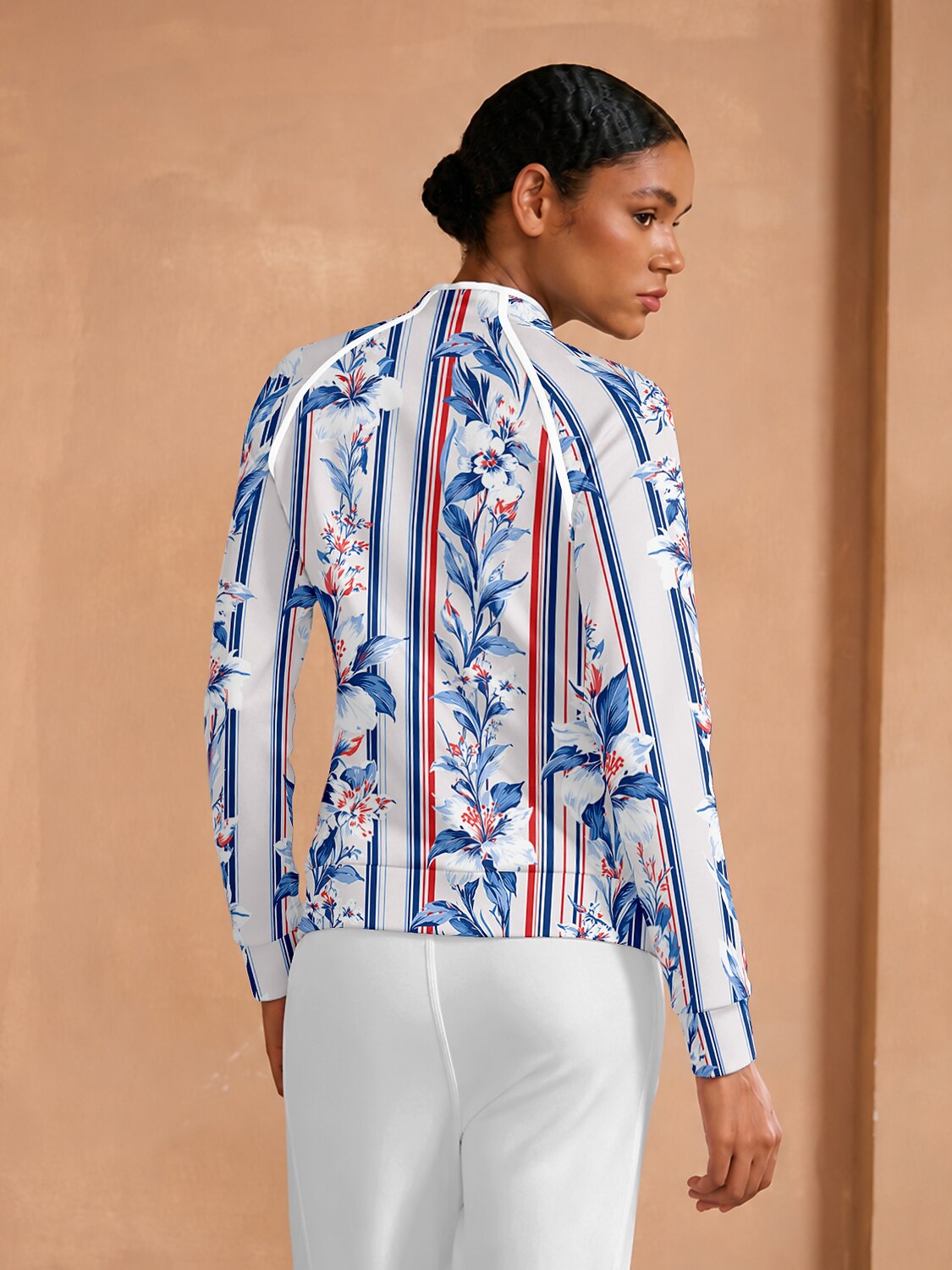 Botanical Energy Long Sleeve Trimmed Sweatshirt