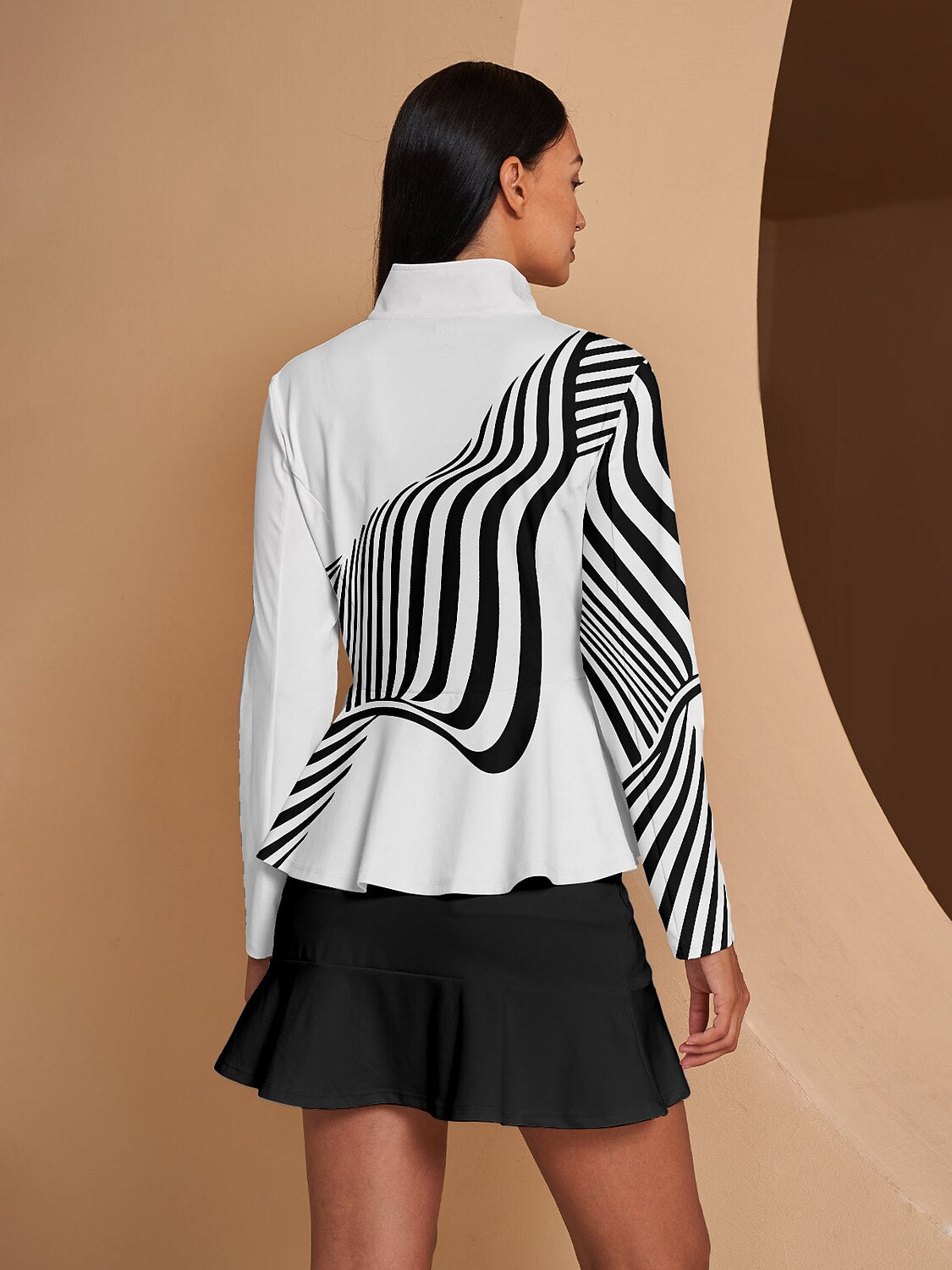 遊び心のあるマリン風ラッフルゴルフジャケット 日焼け防止