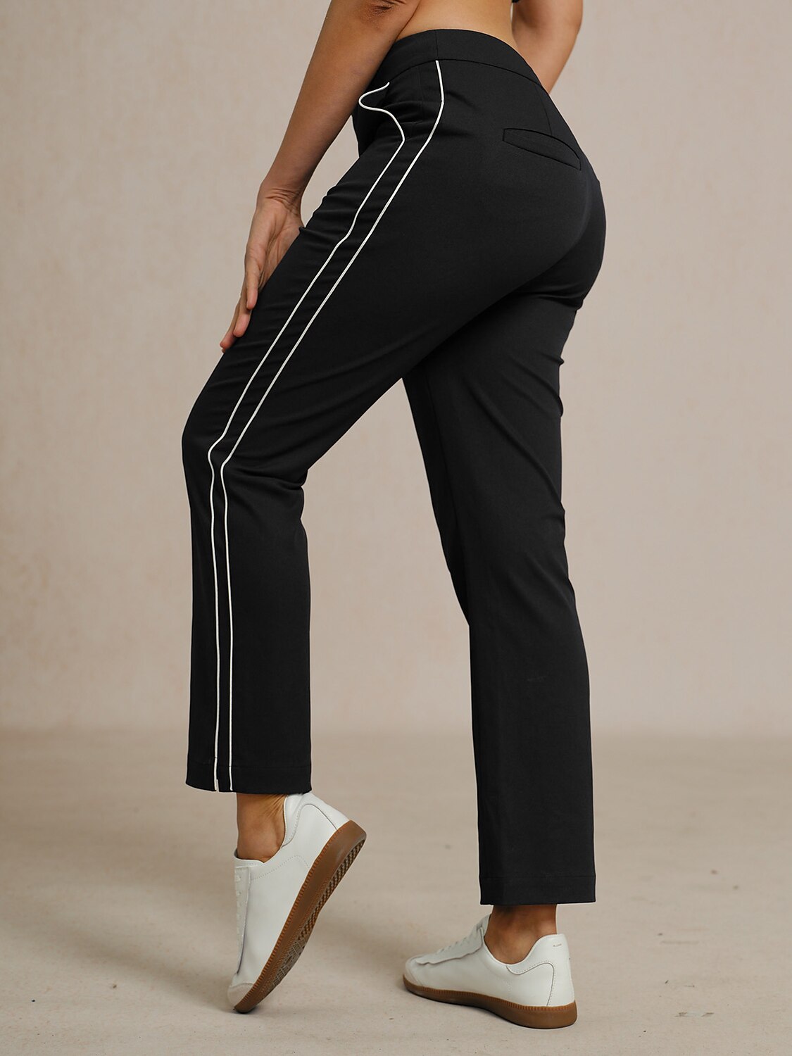 Eagle 28 Inch Performance Stretch Trimmed Ankle Pants