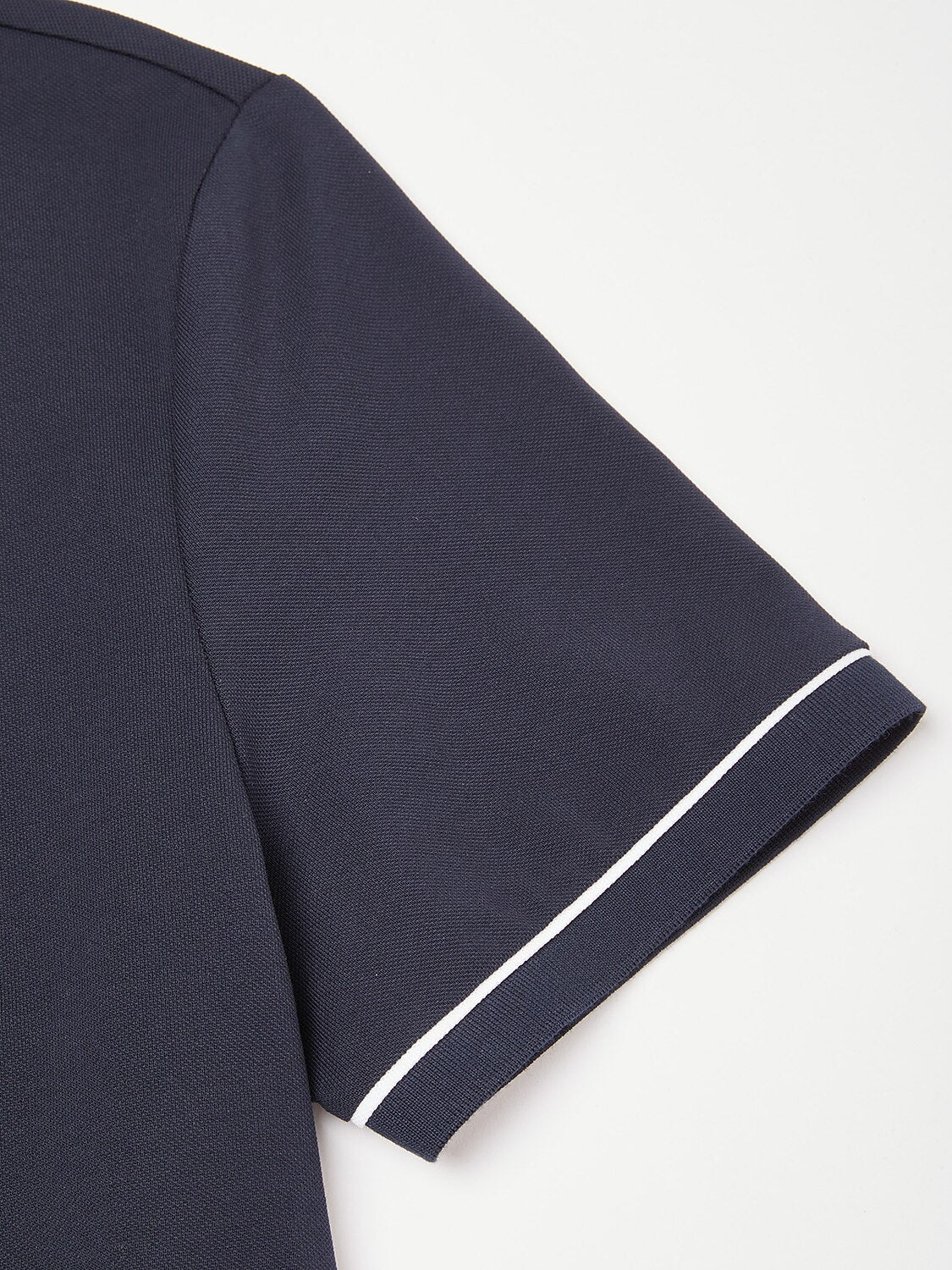 NaturalComfy Polo para Hombre con Ribetes en Contraste