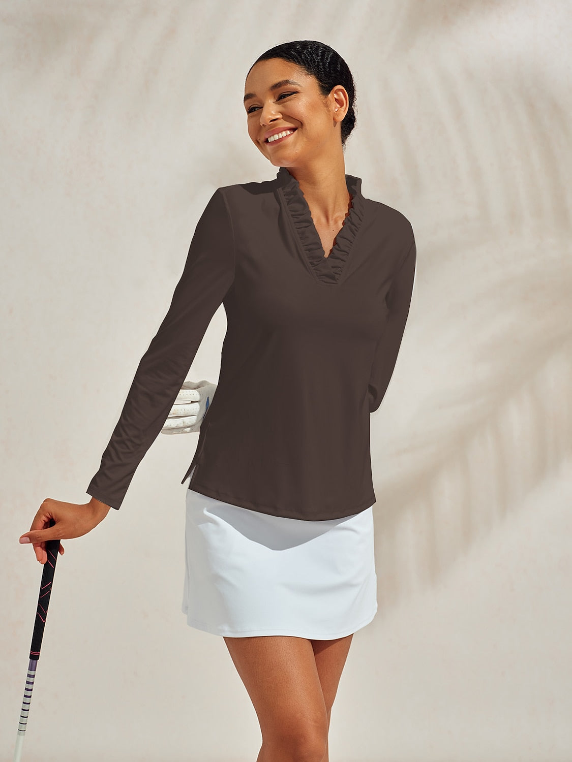 More Than Basic ラッフルVネックポロトップ UPF50+ – Acegolfs