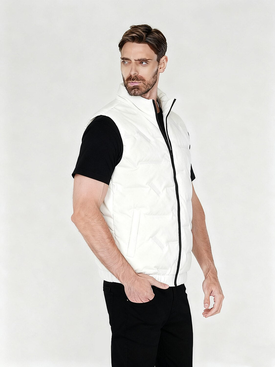 Chaleco básico para hombre con bolsillo oculto