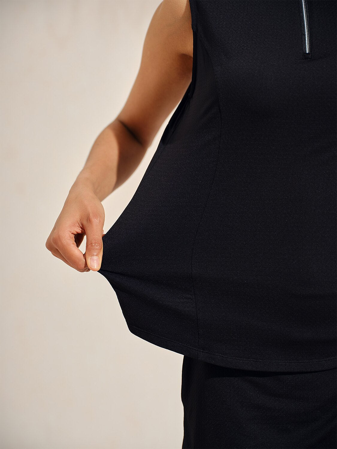 Ultrasoft Premium Sleeveless Mock Neck Quarterzip UPF50+