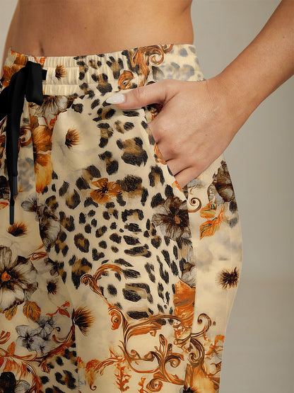 Wildlife Party 26.5 Inch Drawstring Ankle Pants