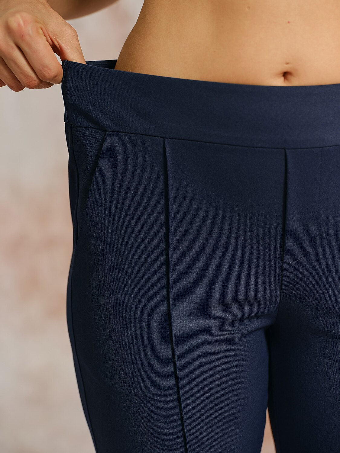 EAGLE 28 Inch Performance Stretch Split Ankle Pants