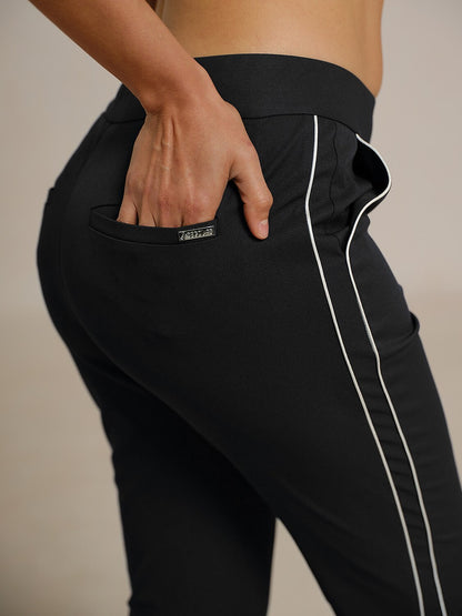 Eagle 28 Inch Performance Stretch Trimmed Ankle Pants