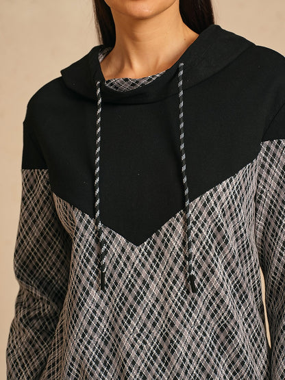 More Than Basic Colorblock Golf Hoodie